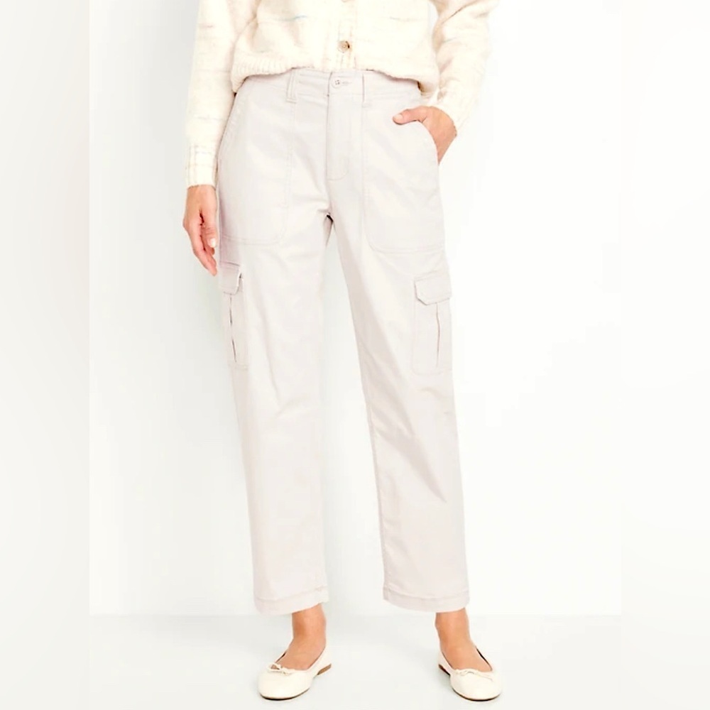 Old Navy | High-Waisted OGC Chino Cargo Pants in Beige Size Small